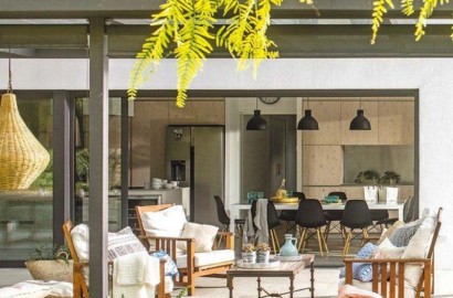 Indoor-Outdoor Connection in House Design